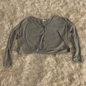 cropped grey sweater